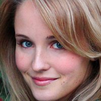 Sara Fletcher Meztelen