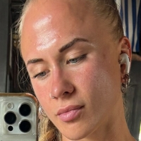 Sarah Bäckman Meztelen