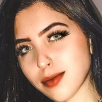 Satti Meztelen