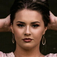 Savanah Thompson Meztelen