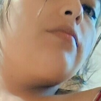 seireen Meztelen