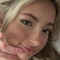 Selah Luper Meztelen