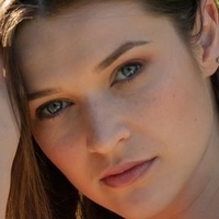 Serena Wood Meztelen