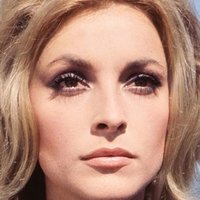 Sharon Tate Meztelen