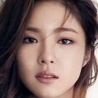 Shin Se-kyung Meztelen