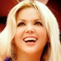 Shirley Cherres Meztelen