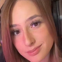 Shy_Amelia Meztelen