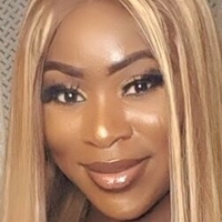 Silvia Ehigie Meztelen