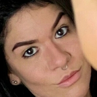 sofialutfree Meztelen
