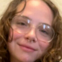 solesbydesi Meztelen