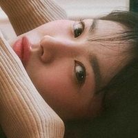 Song Hye-kyo Meztelen