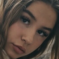 Sophia Maier Meztelen