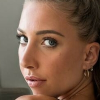 sophiaglam Meztelen