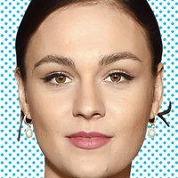 Sophie Skelton Meztelen