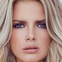 Stephanie Branton Meztelen