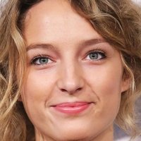 Stéphanie Crayencour Meztelen