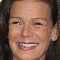 Stephanie Von Monaco Meztelen