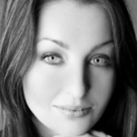 Susanne Herrmann Meztelen