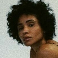 Tanaya Henry Meztelen