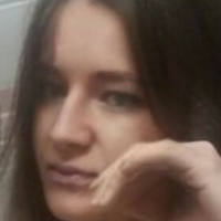 Tanja H. Meztelen