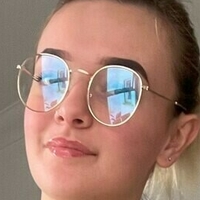 Taylorhugs Meztelen
