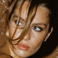 Theopisti Pourliotopoulou Meztelen