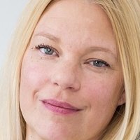 Theresa Huebchen Meztelen