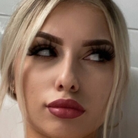 Tiannaann Meztelen