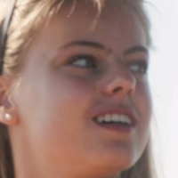 Tina Hausmann Meztelen