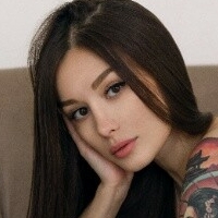 Trisha Moon Meztelen
