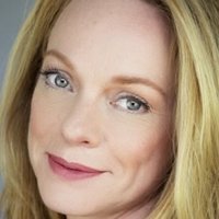 Tushka Bergen Meztelen