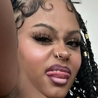 userkitty._ Meztelen