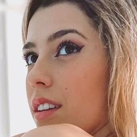 Valen Legaria Meztelen