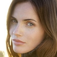 Veronica Hugo Meztelen