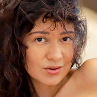 Violet Aura Meztelen