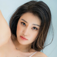 Vivi Lin Meztelen