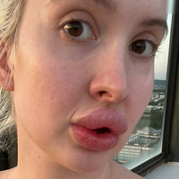 Vivian Rose Meztelen