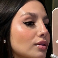 Waifujennyy Meztelen