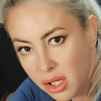 Wet Kelly Meztelen