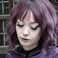 XiiRot Meztelen