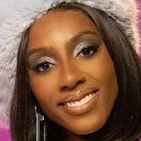 Ziwef Meztelen