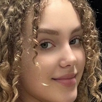 zoeycurly Meztelen